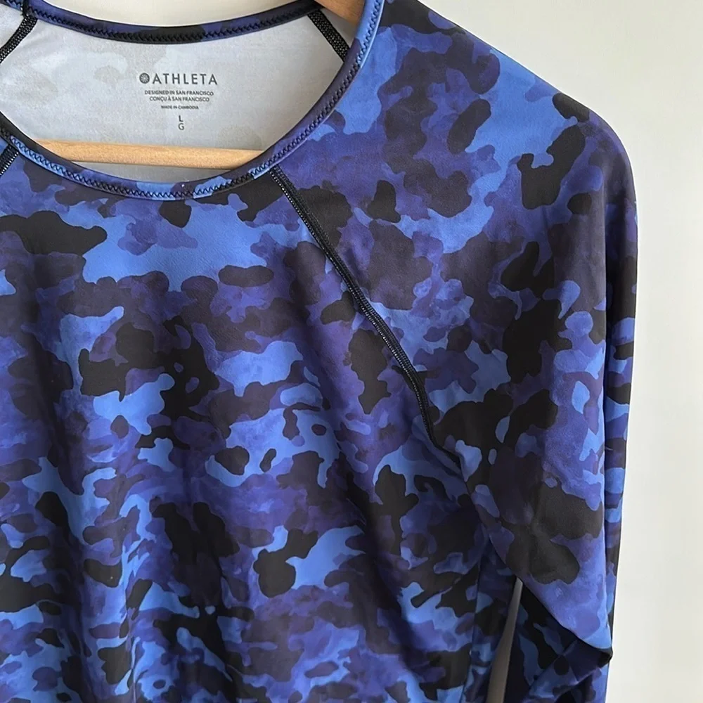 Athleta Rashguard